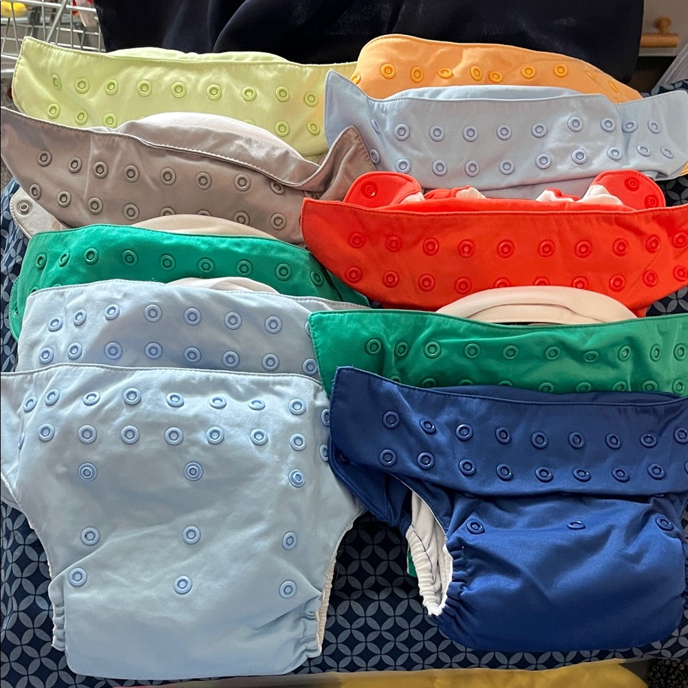 BumGenius Cloth Diaper Bundle- set of 10 reusable diapers